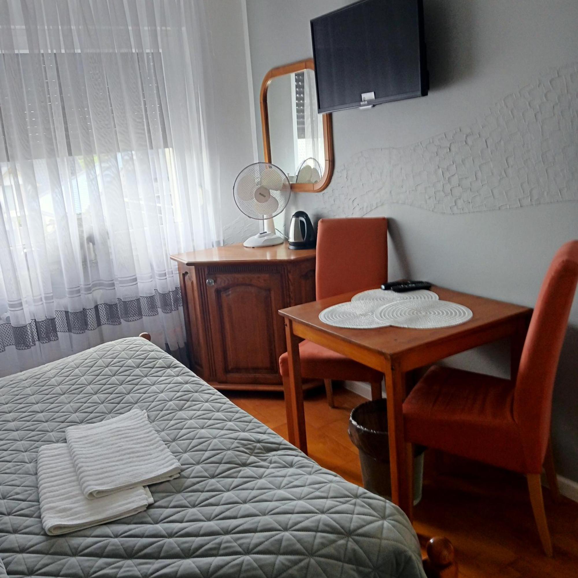 Eliza Noclegi Boleslawiec  Bagian luar foto
